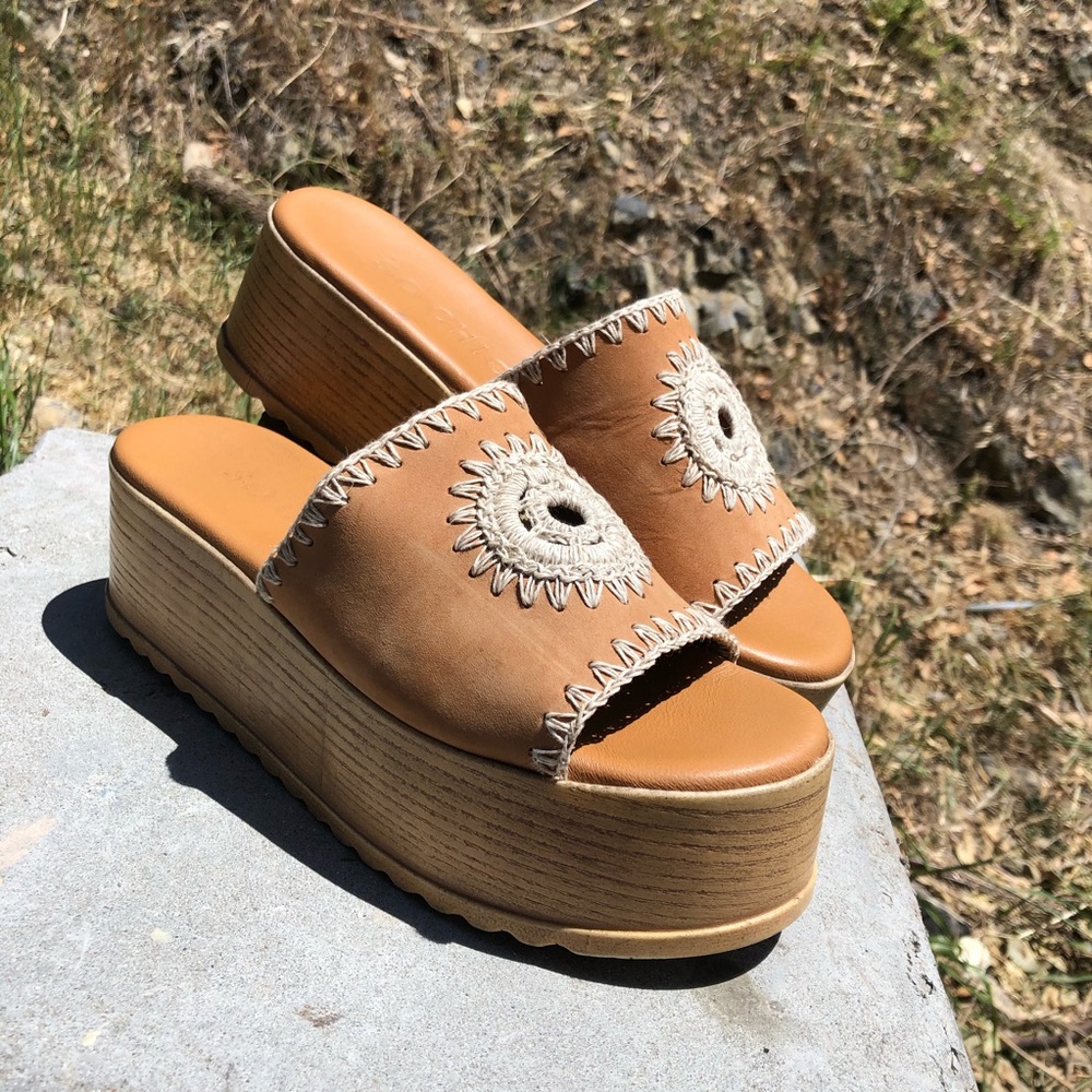 Boutique Platform Sandal